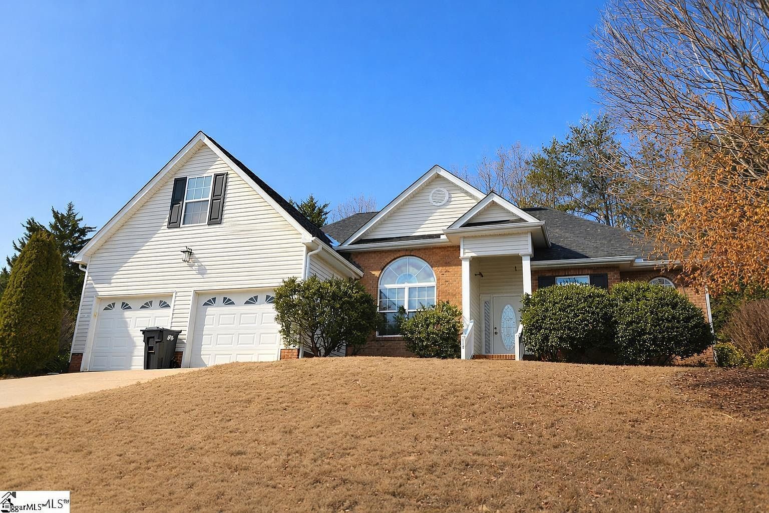 314 Winding Brook Ct Greenville, SC 29617 - Thumbnail 2