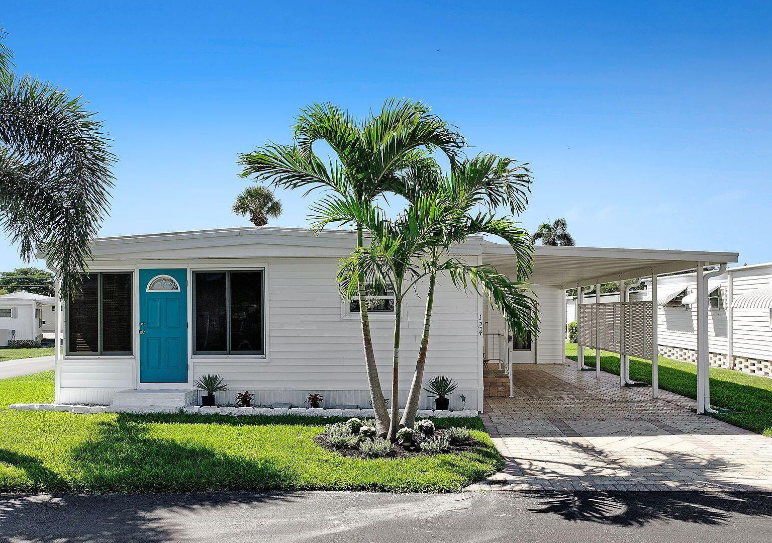 124 Pier D Naples, FL 34112 - Thumbnail 2