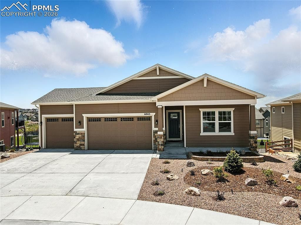 6045 Williams Run Dr Colorado Springs, CO 80924 - Thumbnail 2