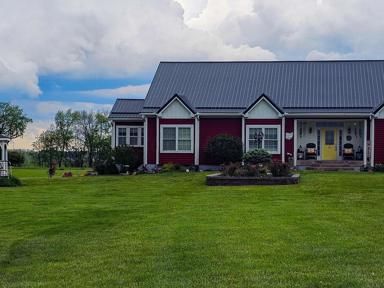 5353 Buckeye Valley Rd NE New Lexington, OH 43764 - Thumbnail 2