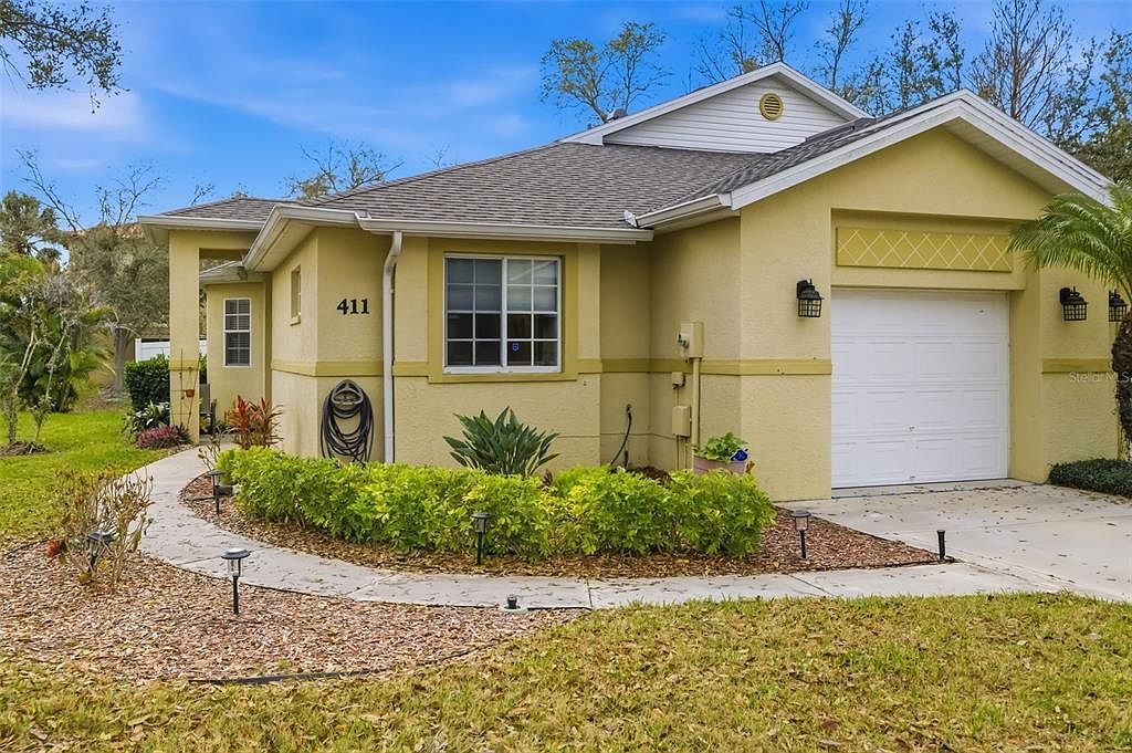 411 28th St W Palmetto, FL 34221  | Single Family