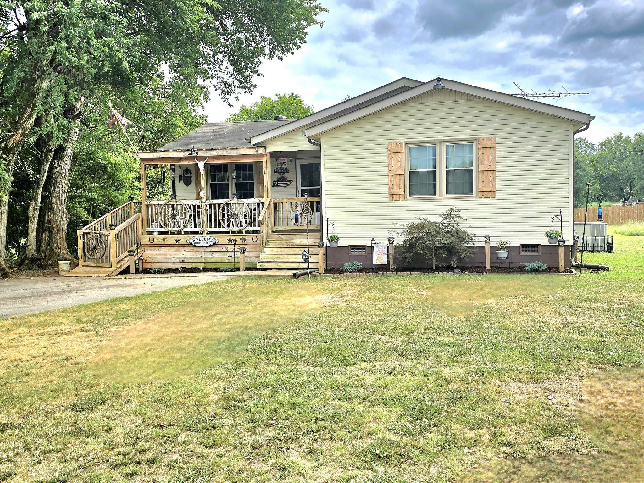 8863 Shelbyville Road, Morrison, TN, USA, 37357  | Single Family