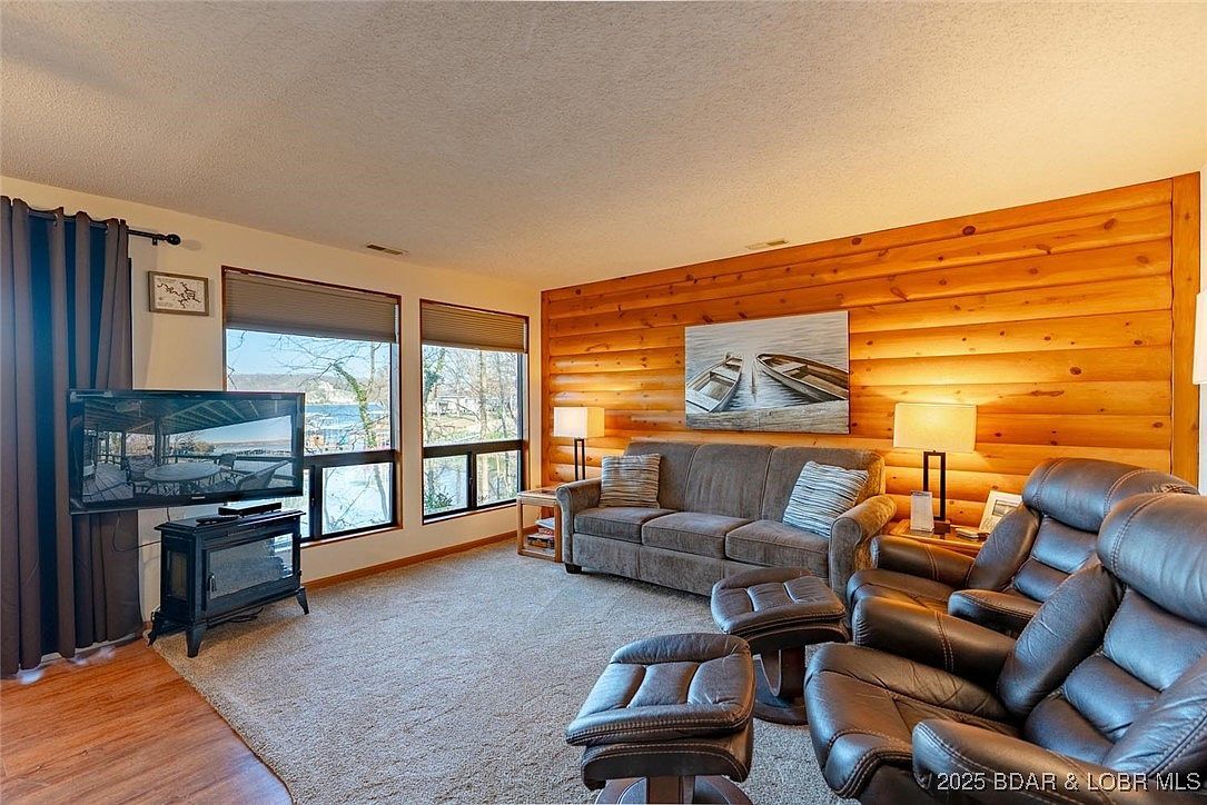 178 Lone Oak Point #4 Sunrise Beach, MO 65079 - Thumbnail 2