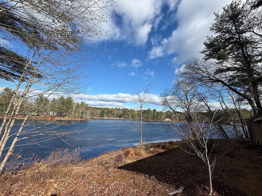 24 Cote Ln Sutton, MA 01590 - Thumbnail 2