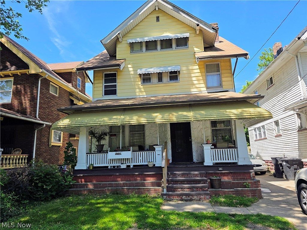 9709 Kempton Ave Cleveland, OH 44108, 44108