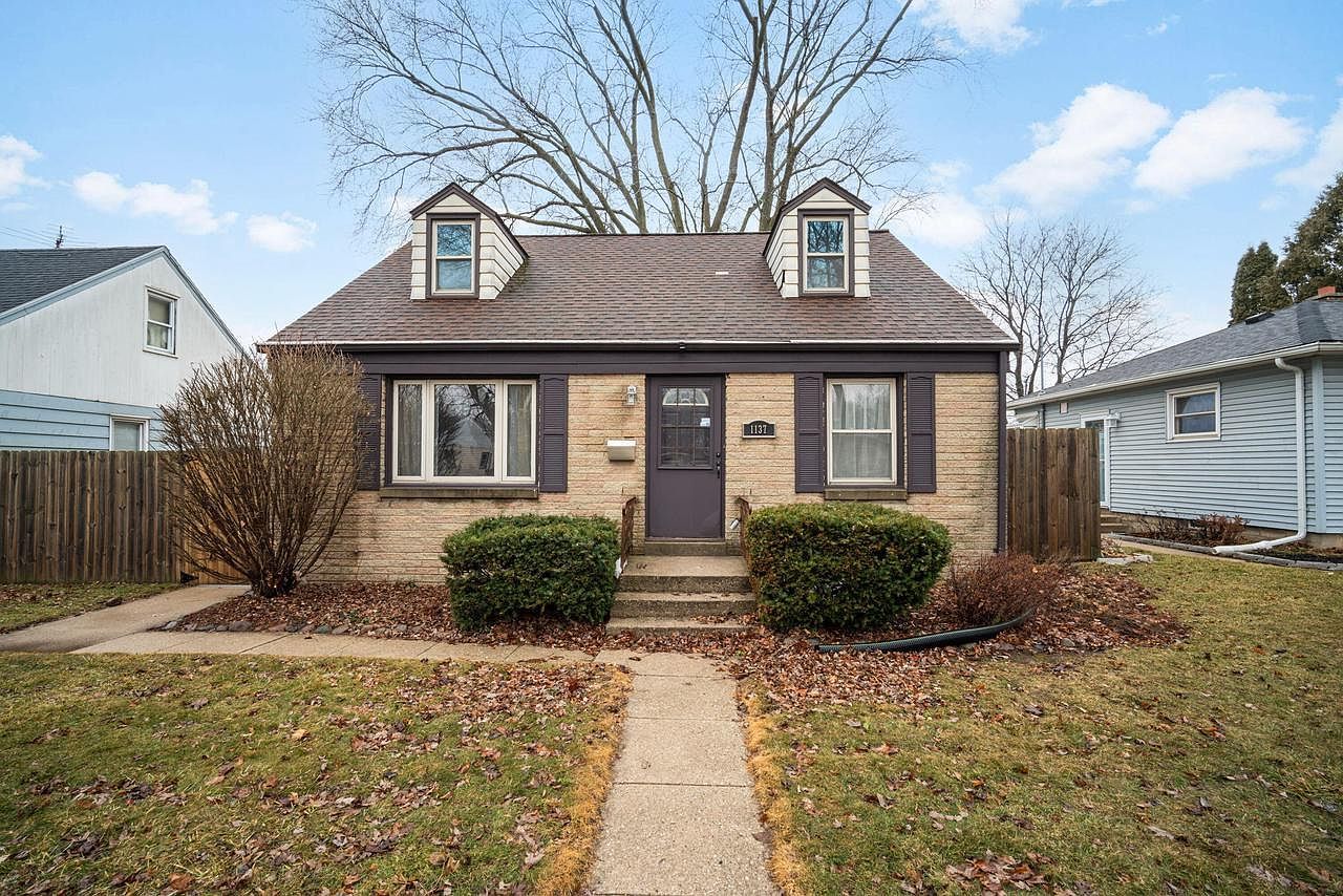 1137 S 107th St West Allis, WI 53214 - Thumbnail 2