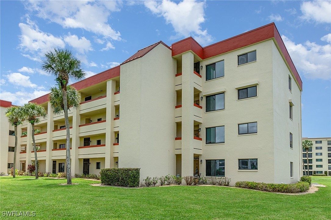 7402 Lake Breeze Dr APT 116 Fort Myers, FL 33907 - Thumbnail 2