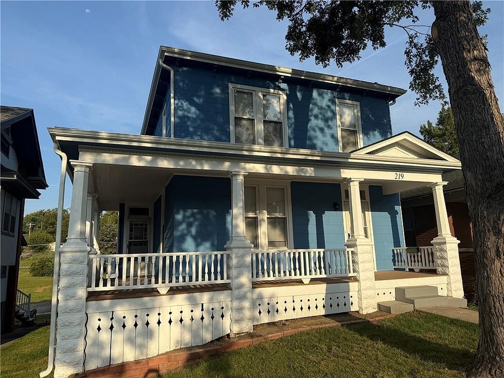 219 N 12th St Atchison, KS 66002 - Thumbnail 2