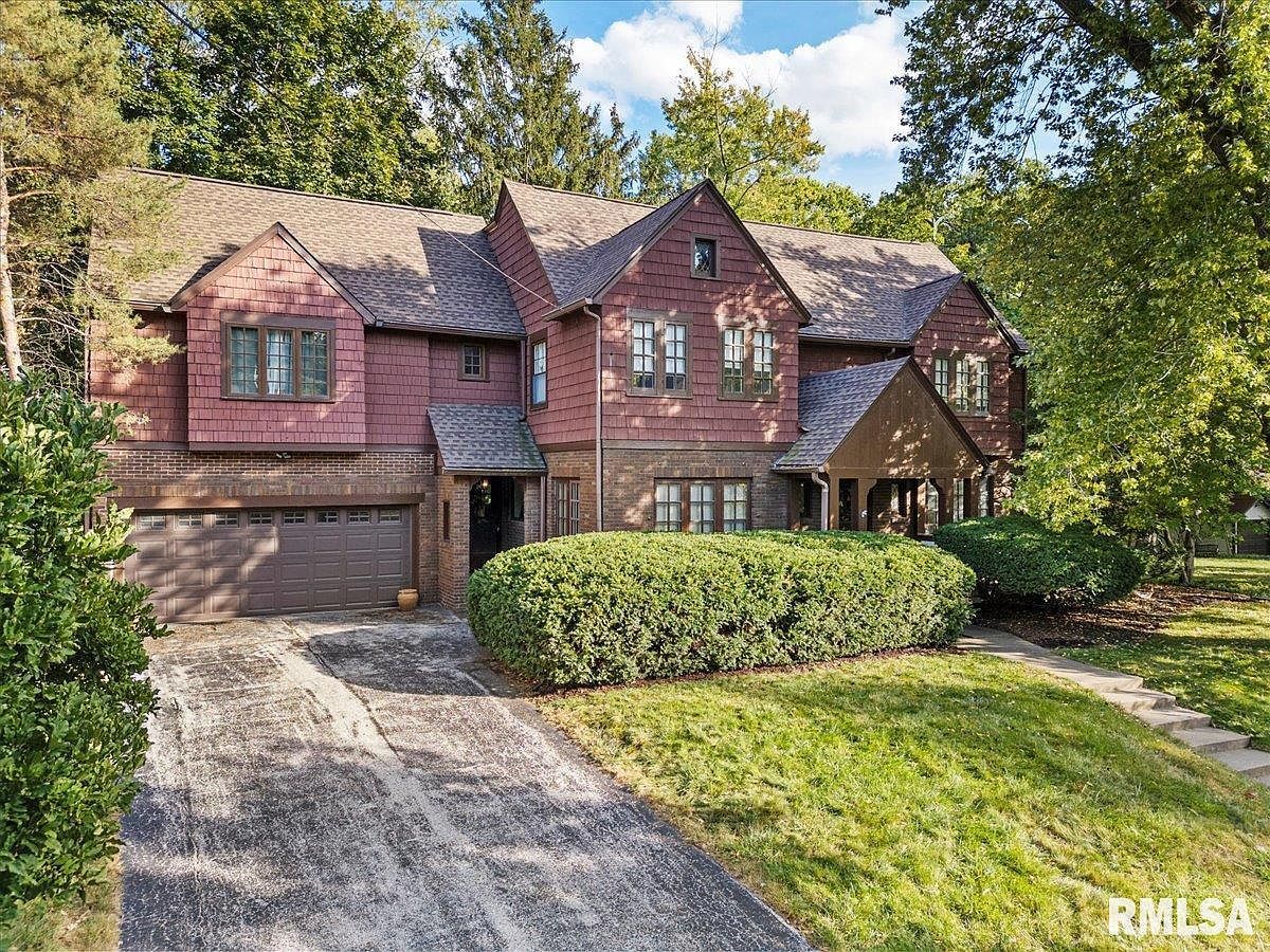 49 Kenwood Ave Davenport, IA 52803 - Thumbnail 2