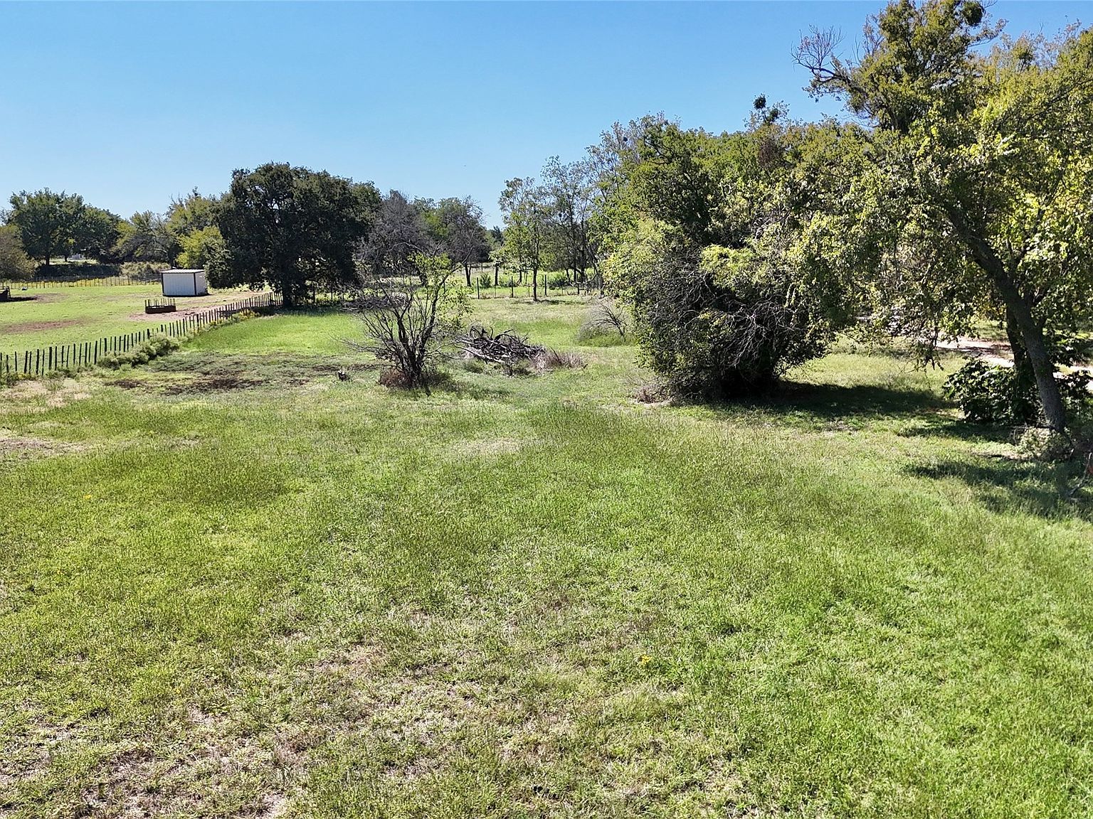 2904 E Bankhead Hwy Weatherford, TX 76087 - Thumbnail 2