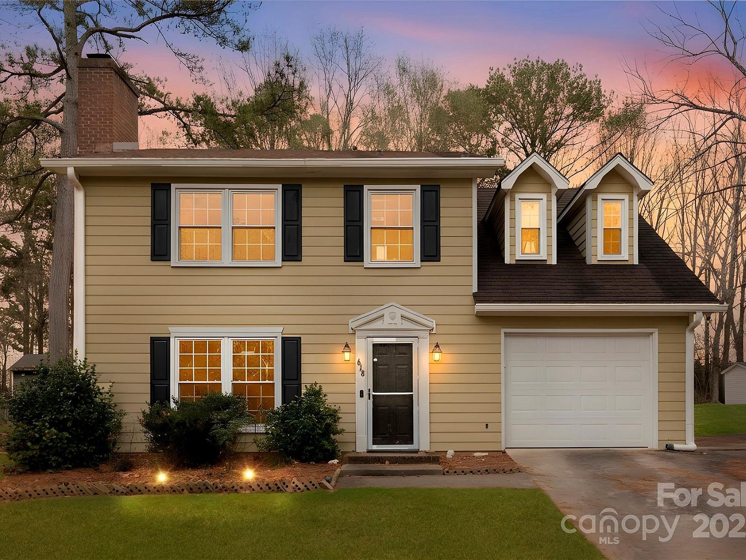 618 Tryon Pl Gastonia, NC 28054 - Thumbnail 2