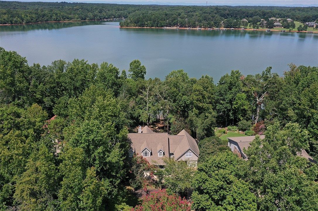 1310 Hunters Trl Anderson, SC 29625 - Thumbnail 2