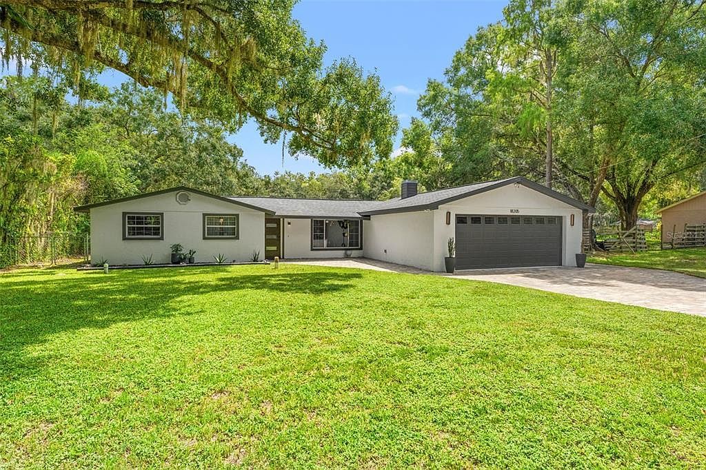 18205 Griffith Rd Lutz, FL 33548 - Thumbnail 2