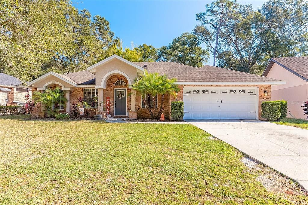 431 Secluded Oaks Trl Deland, FL 32724 - Thumbnail 2