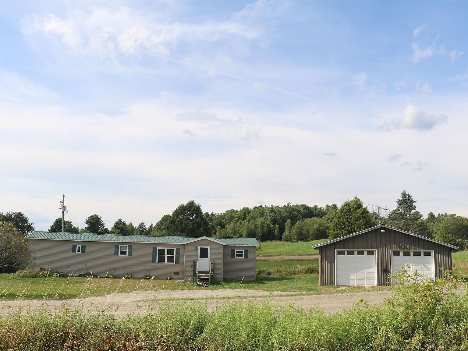 1093 Grange Hall Rd Enosburg Falls, VT 05450 - Thumbnail 2