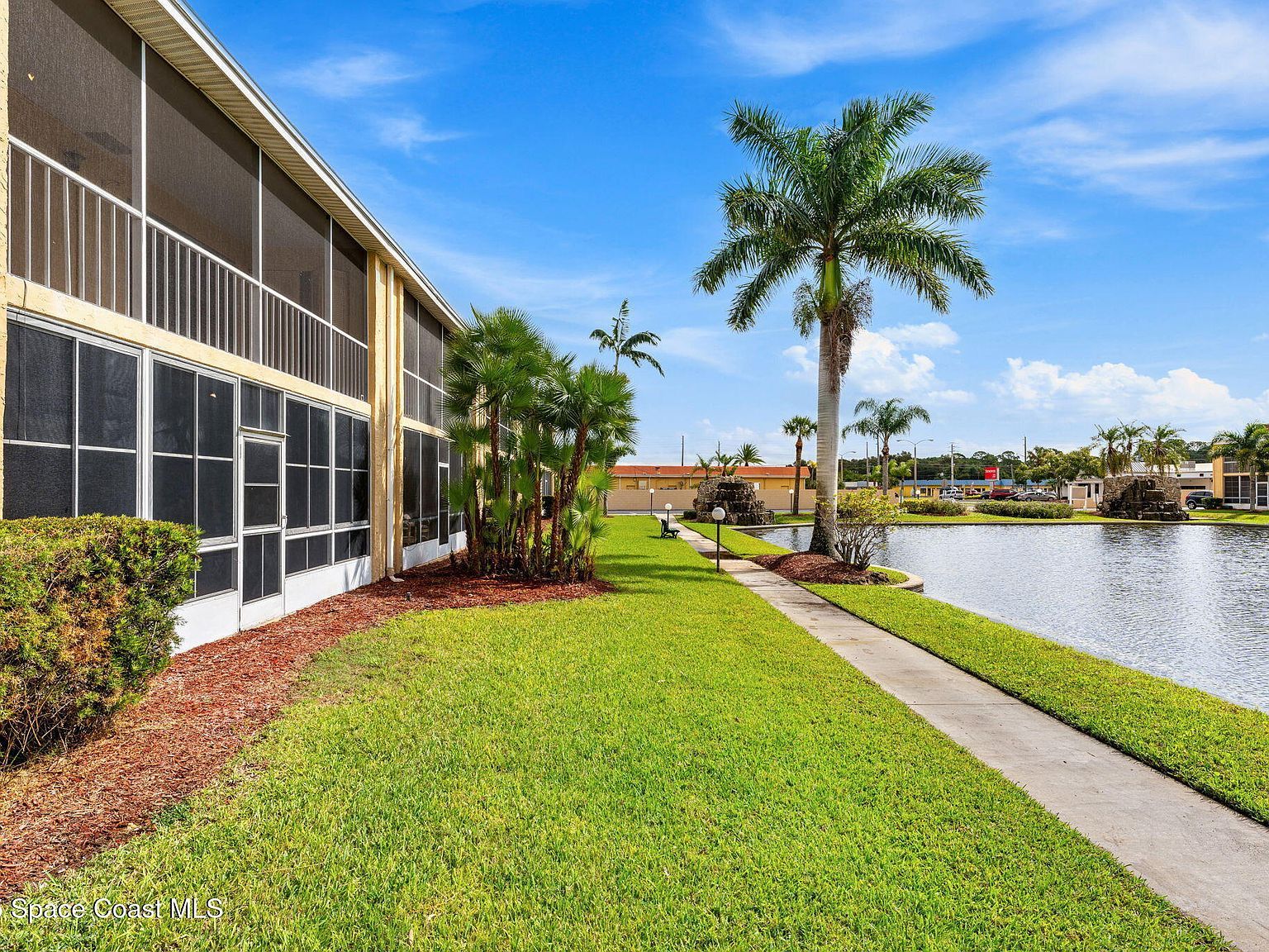 2135 N Courtenay Pkwy APT F144 Merritt Island, FL 32953 - Thumbnail 2