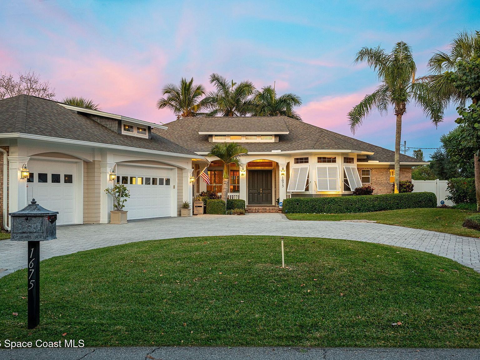 1675 Bay Shore Dr Cocoa Beach, FL 32931 - Thumbnail 2