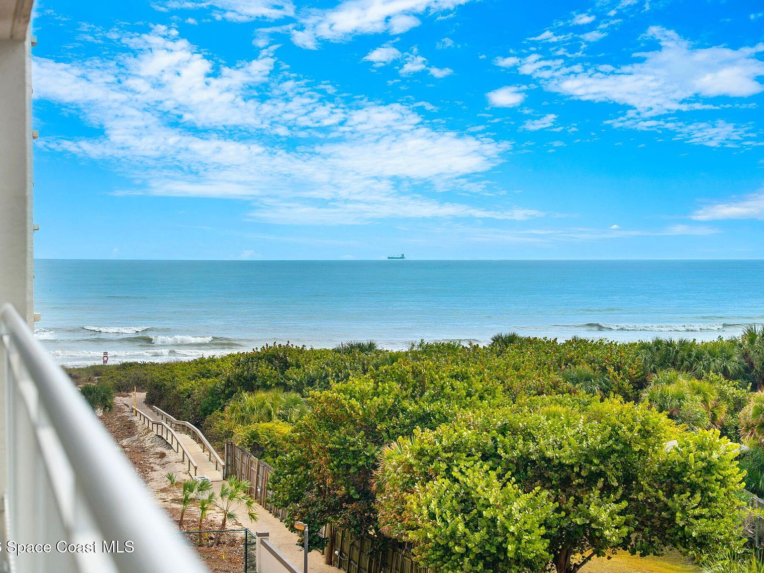 3400 Ocean Beach Blvd APT 515 Cocoa Beach, FL 32931 - Thumbnail 2