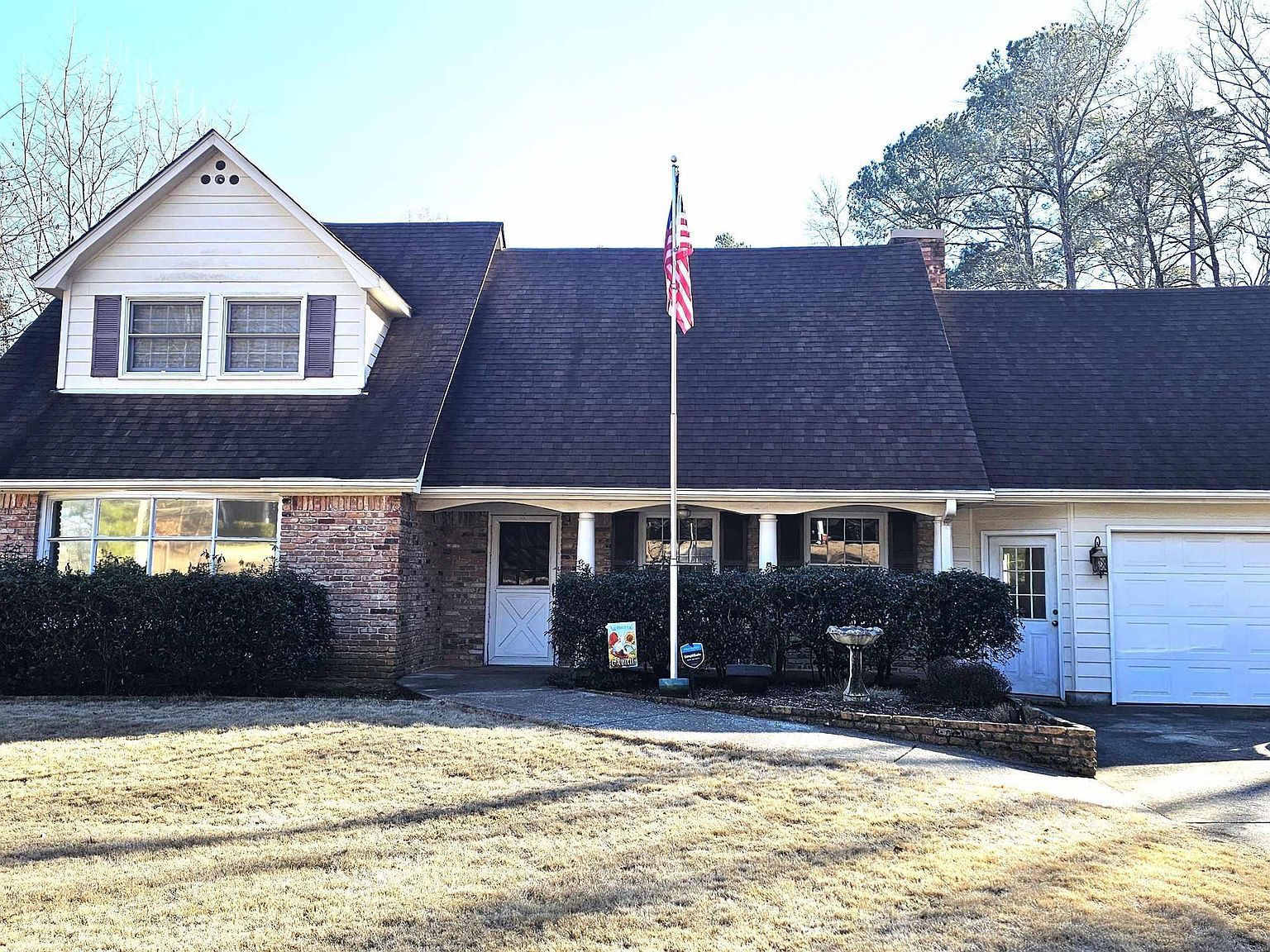 3023 Cherokee Dr Hueytown, AL 35023 - Thumbnail 2