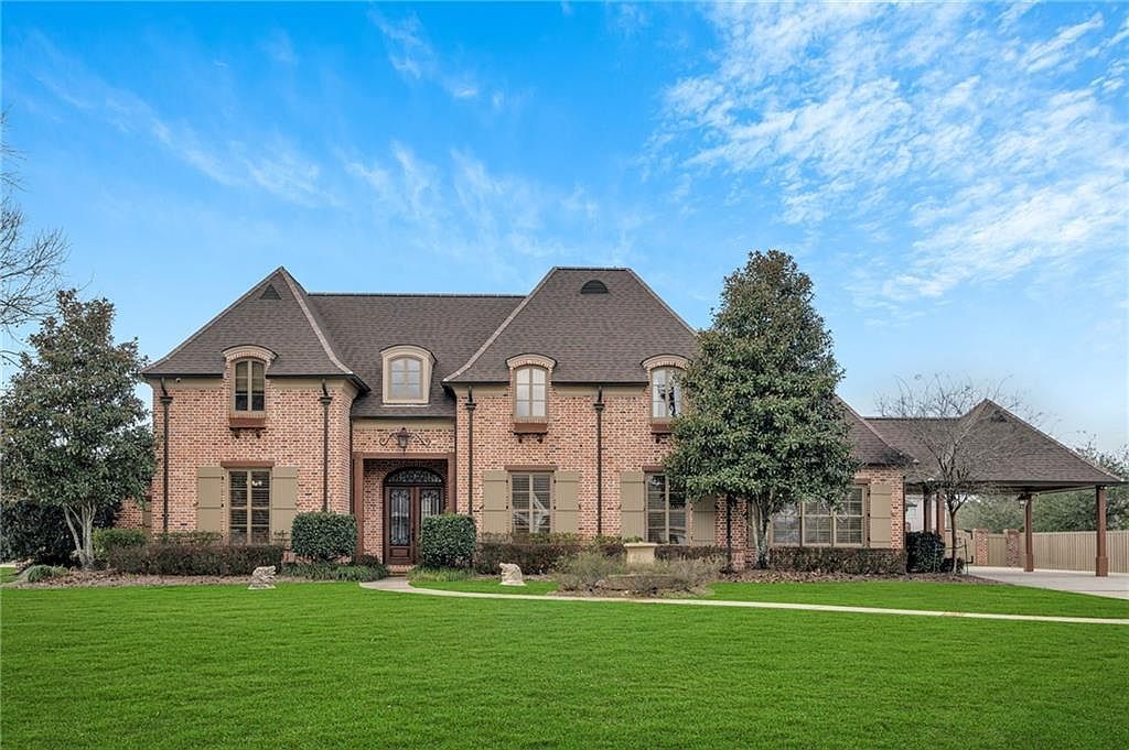 305 Highland Bluff Dr Slidell, LA 70461 - Thumbnail 2