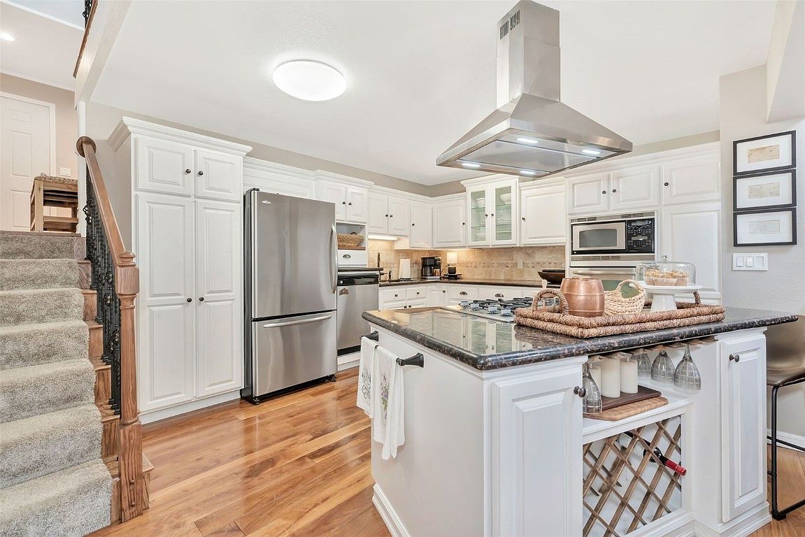 23045 Schussmark Trl UNIT C Oak Creek, CO 80467 - Thumbnail 2