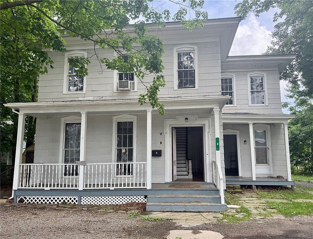 8 W Washington St Bath, NY 14810, 14810