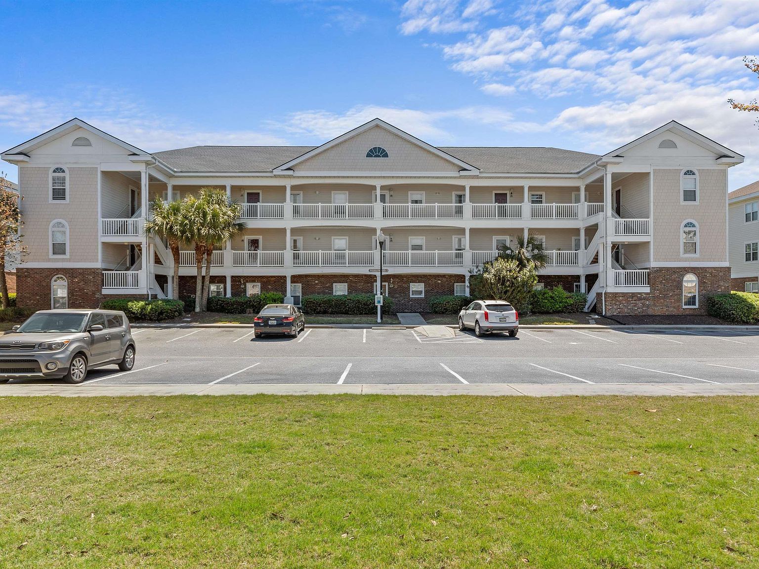 5751 Oyster Catcher Dr UNIT 323 North Myrtle Beach, SC 29582 - Thumbnail 2
