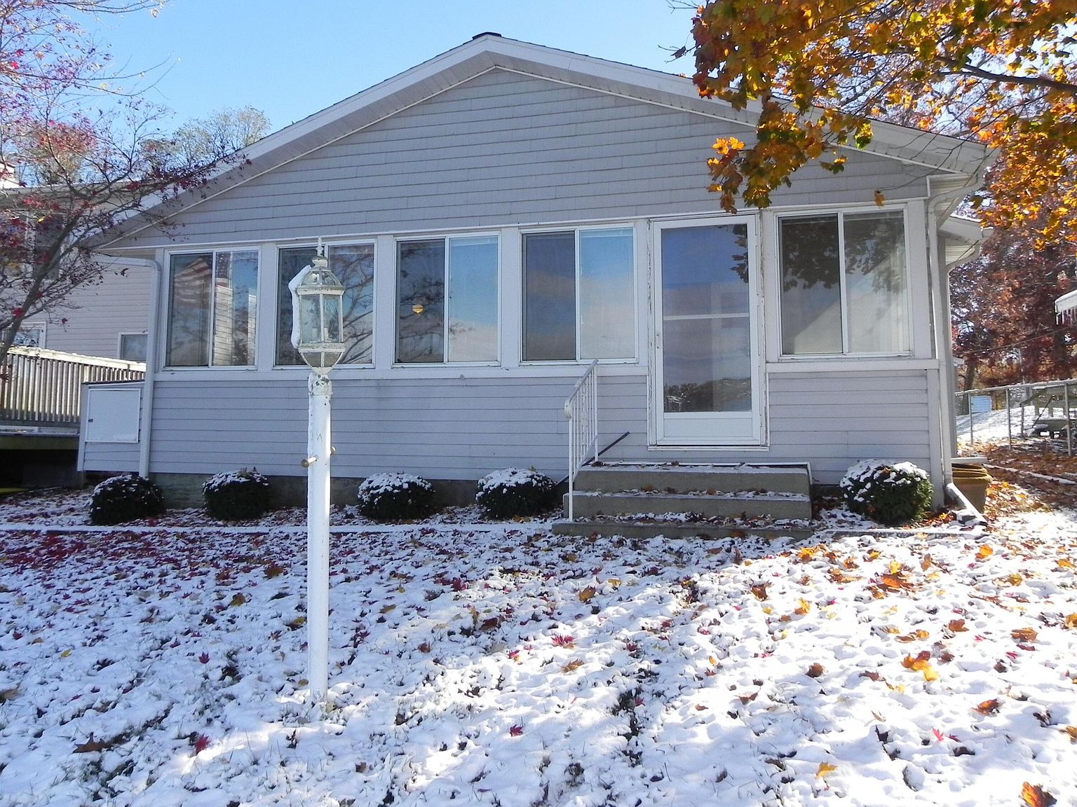 27304 Oak Dr Sturgis, MI 49091 - Thumbnail 2