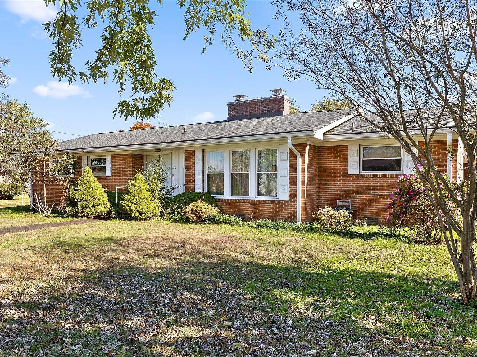 1704 Omalee Ave Chattanooga, TN 37411 - Thumbnail 2