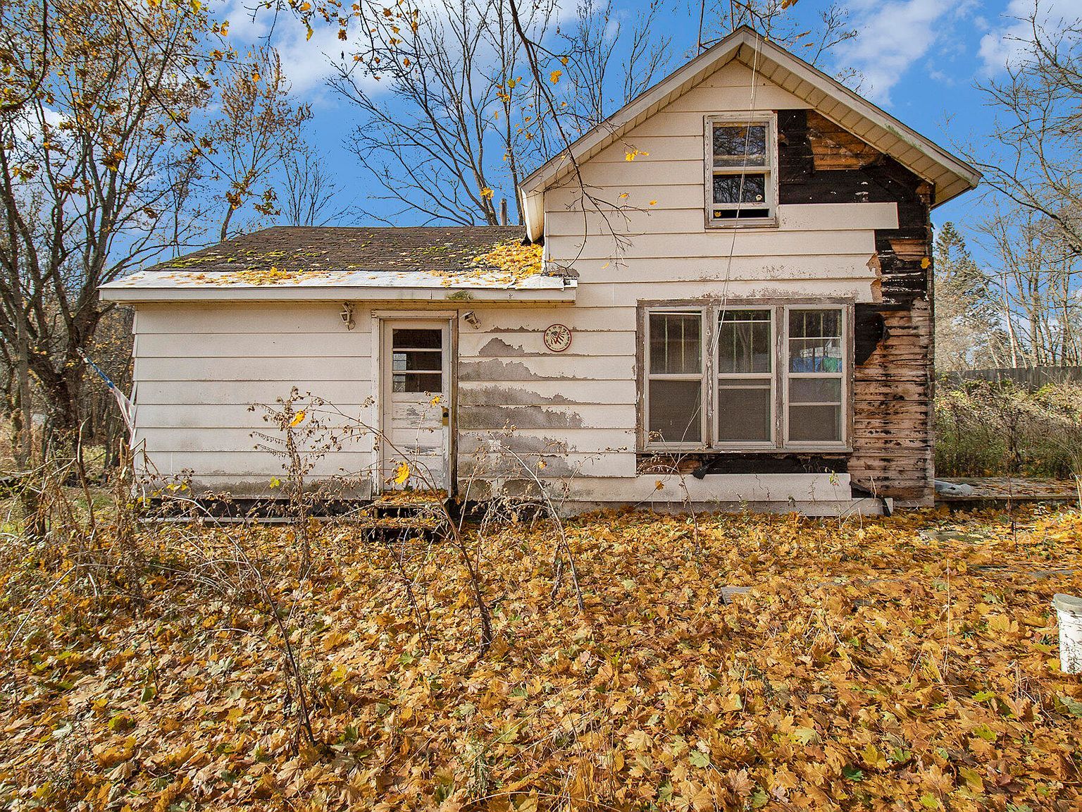 4044 E Volney St Fountain, MI 49410 - Thumbnail 2