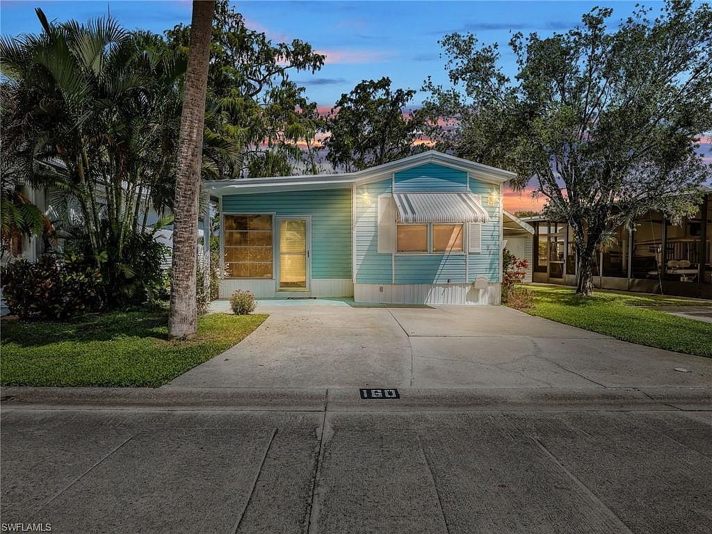 160 Cheetah Dr Naples, FL 34114 - Thumbnail 2