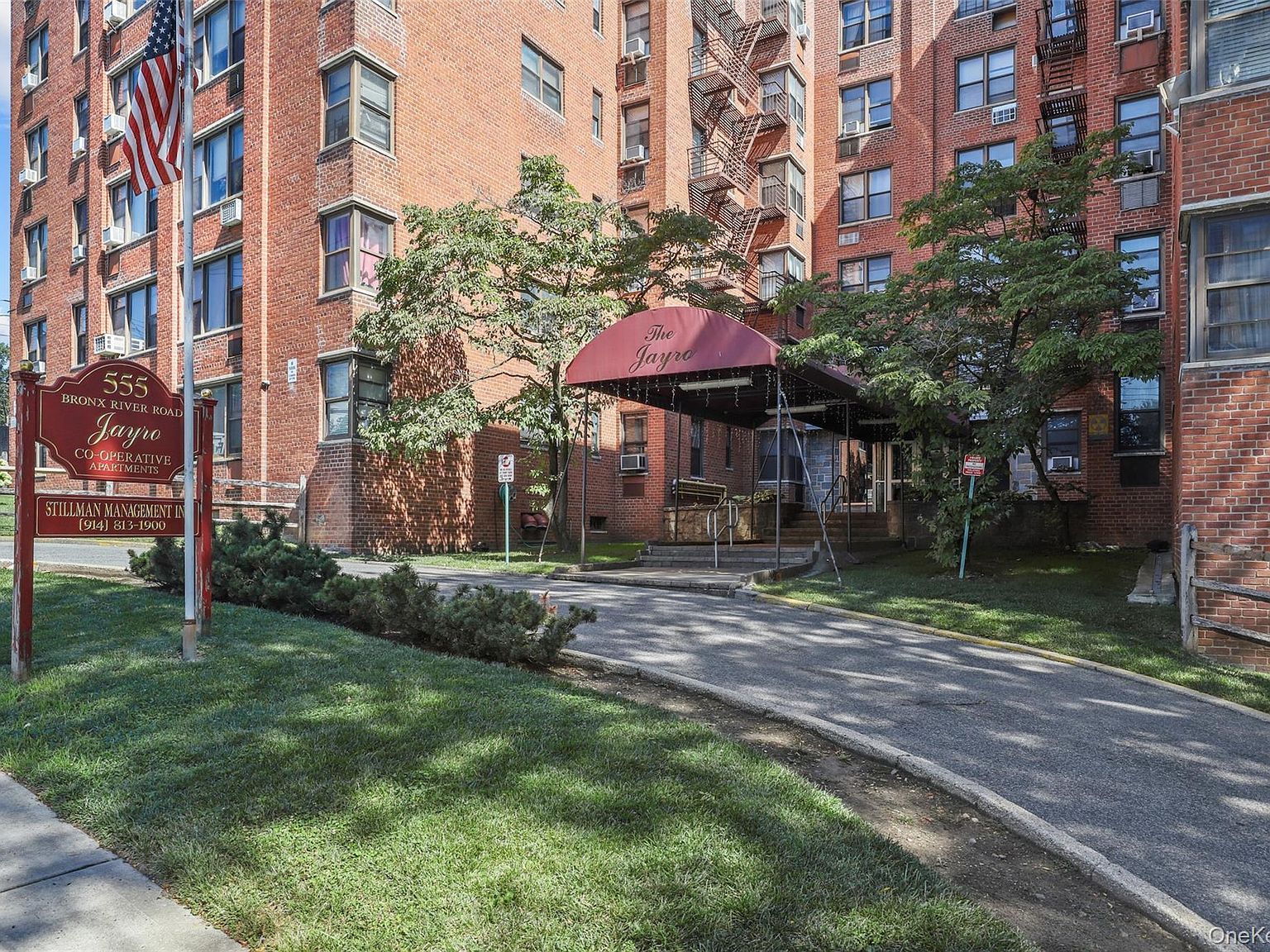 555 Bronx River Rd APT 1J Yonkers, NY 10704 - Thumbnail 2