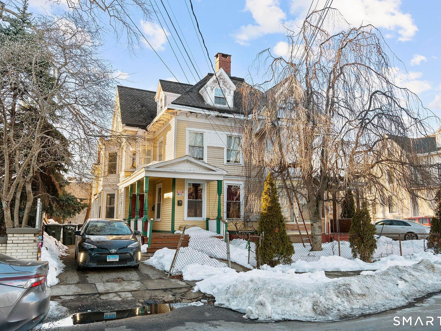 349 Noble Ave Bridgeport, CT 06608 - Thumbnail 2