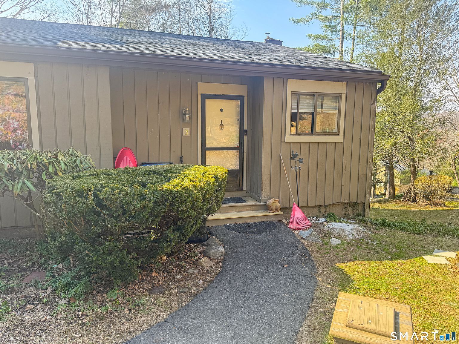 3 Tamarack Ln #3 Woodbury, CT 06798  | Condominium