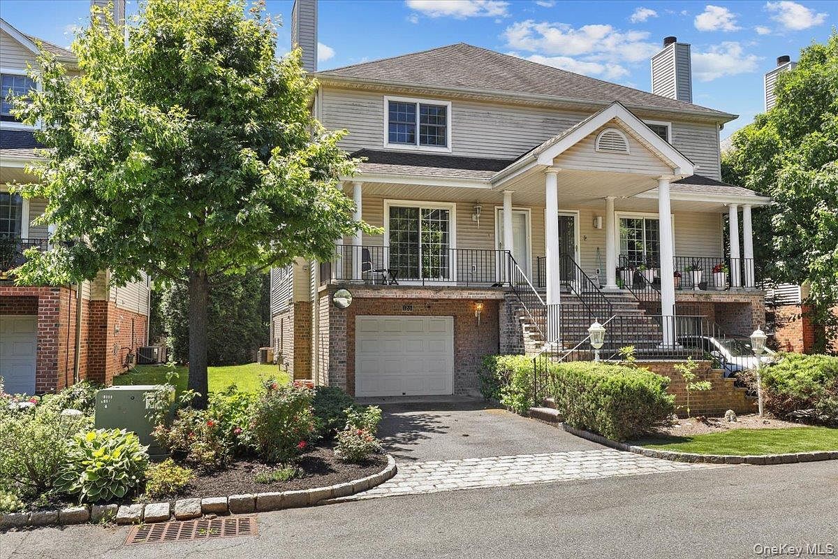 120 Woodruff Ave Scarsdale, NY 10583, 10583