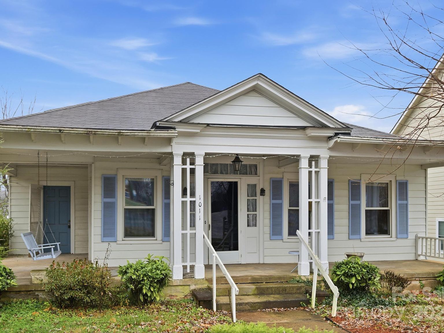 1011 Ashe Ave NW Lenoir, NC 28645 - Thumbnail 2