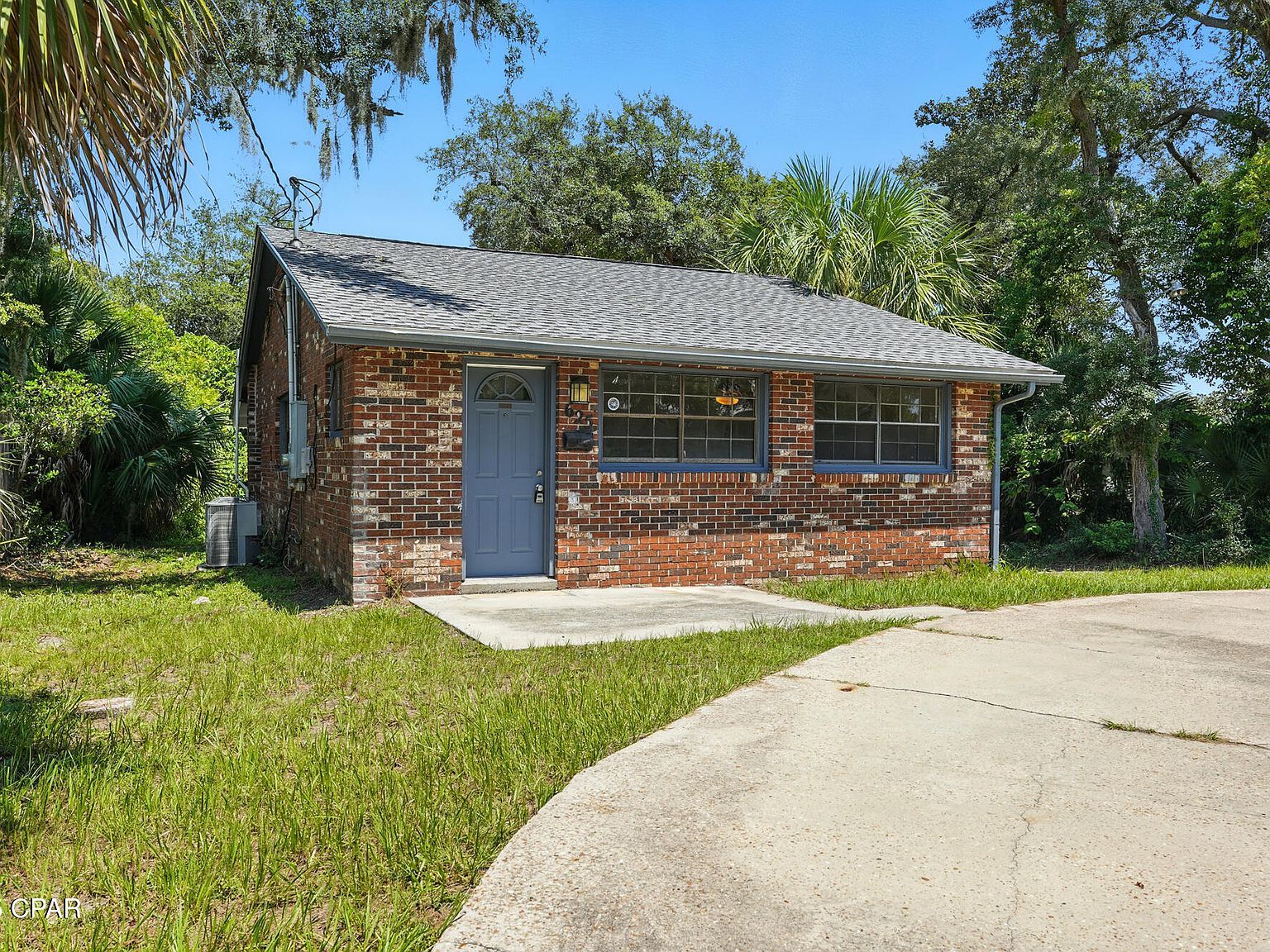 625 3rd St Panama City, FL 32401 - Thumbnail 2