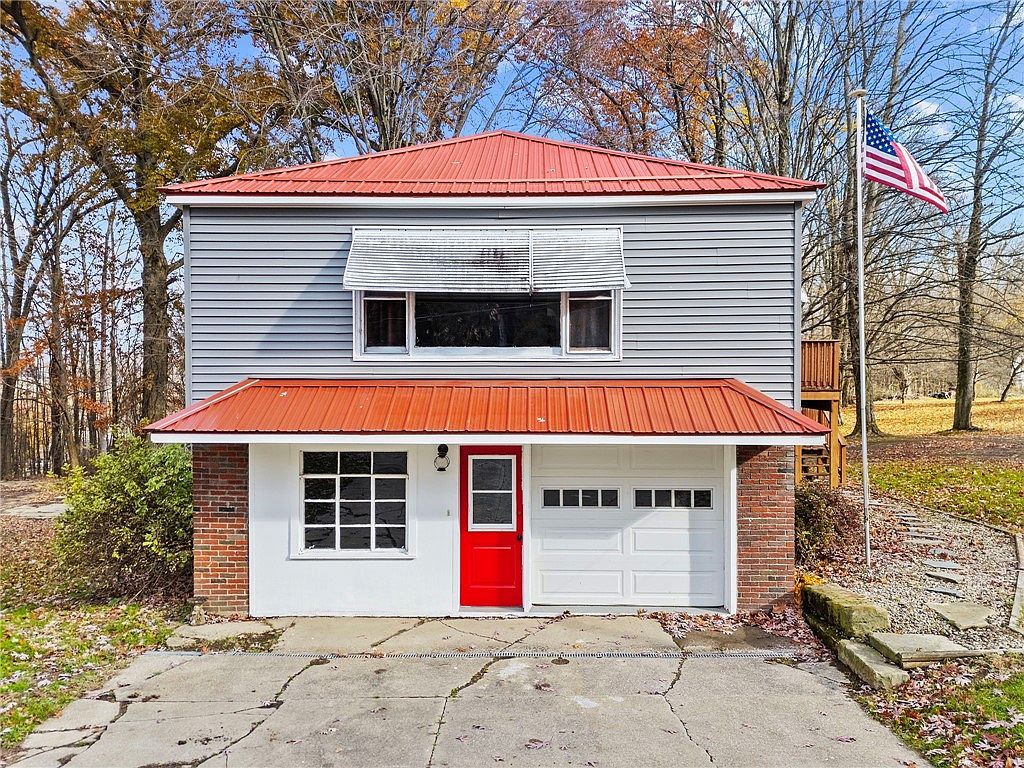 228 Baker Rd Greenville, PA 16125 - Thumbnail 2