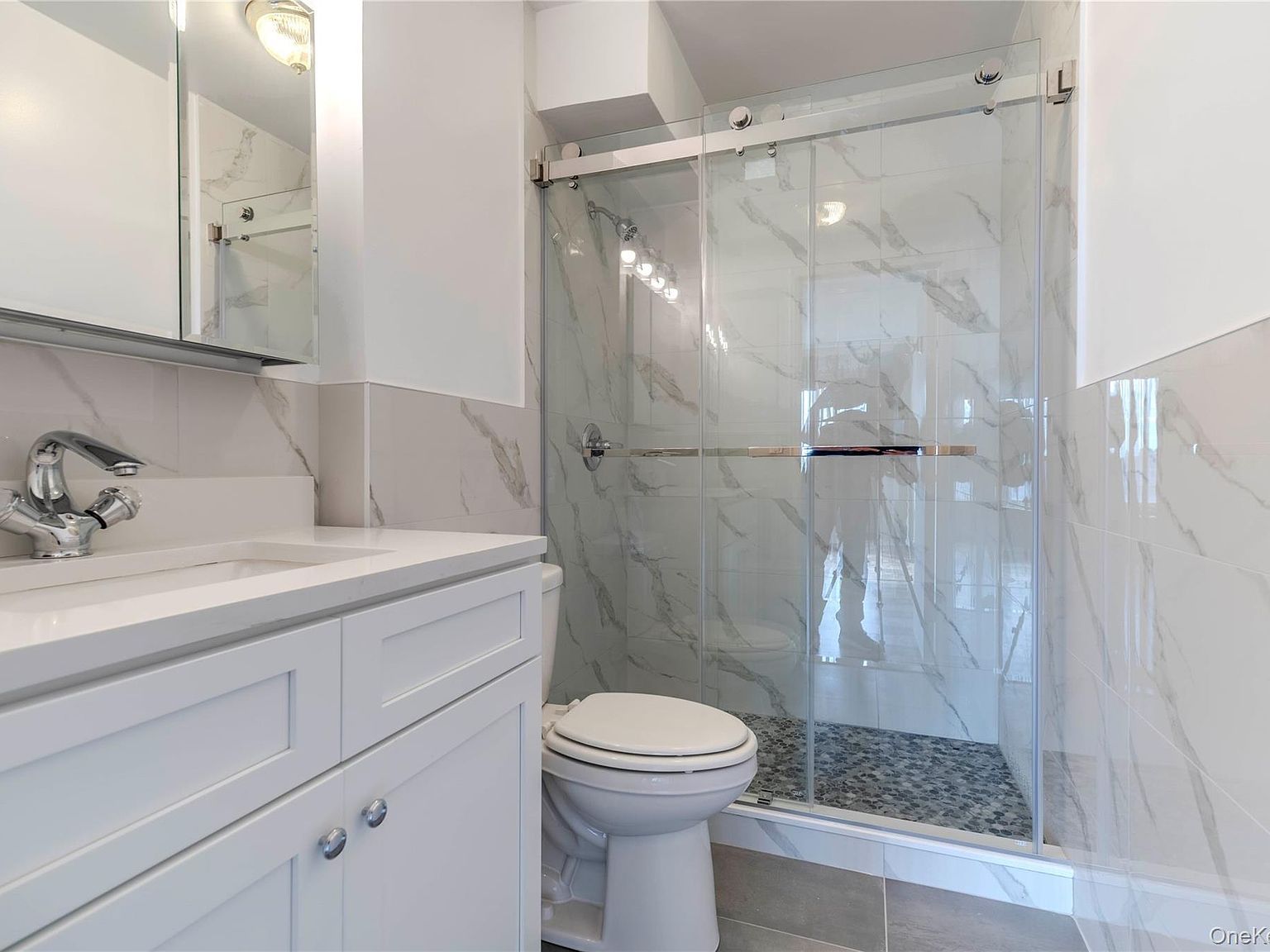 166-25 Powells Cove Blvd APT 10G Queens, NY 11357 - Thumbnail 2