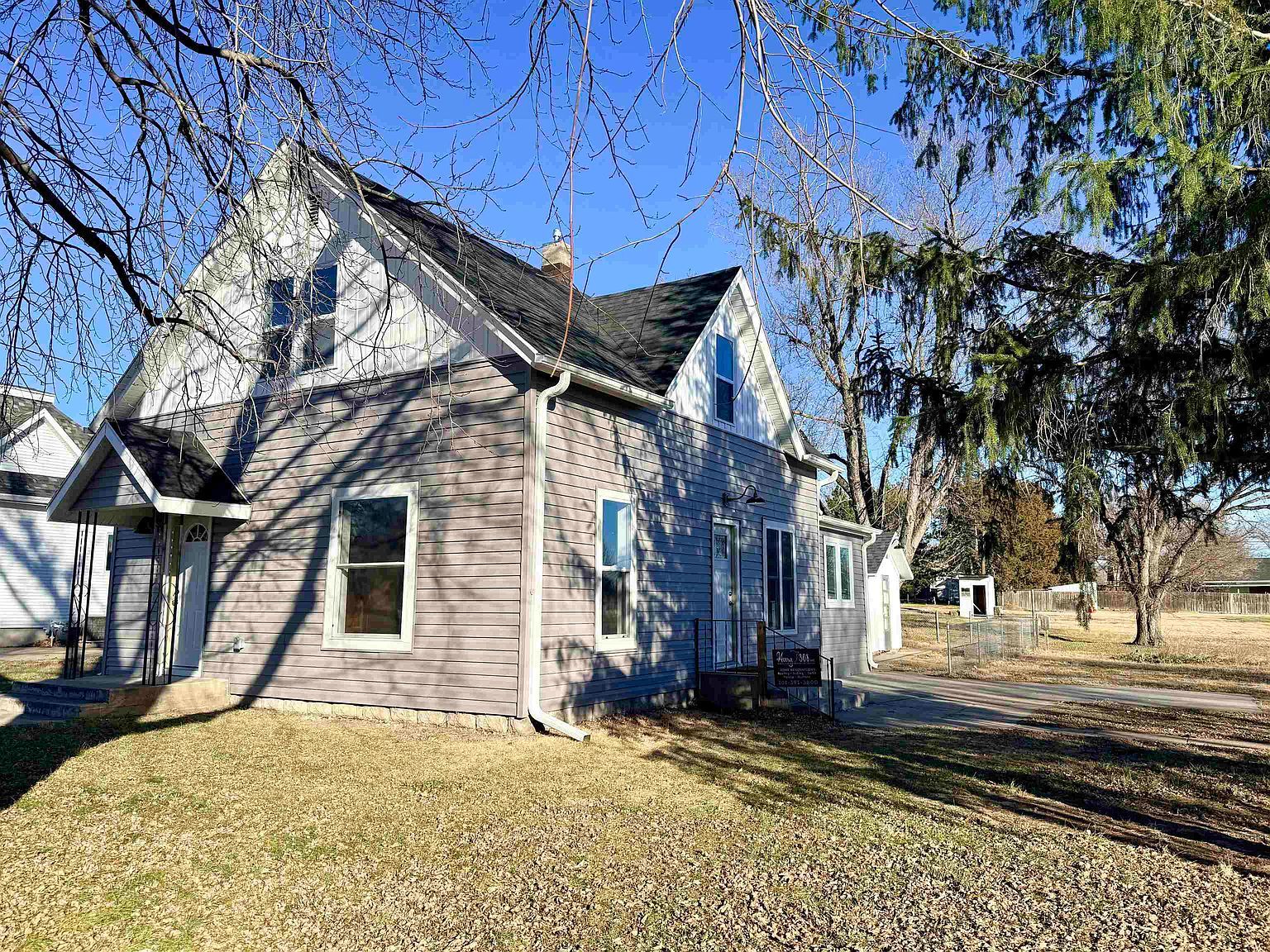 310 16th Ave Franklin, NE 68939 - Thumbnail 2