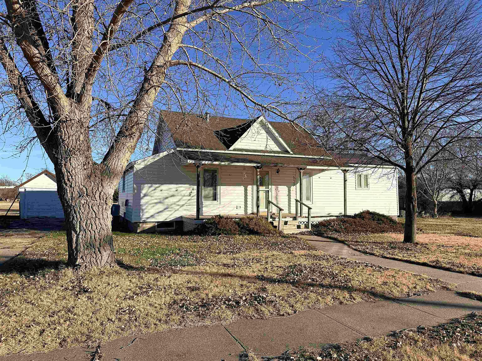 1008 18th Ave Franklin, NE 68939 - Thumbnail 2