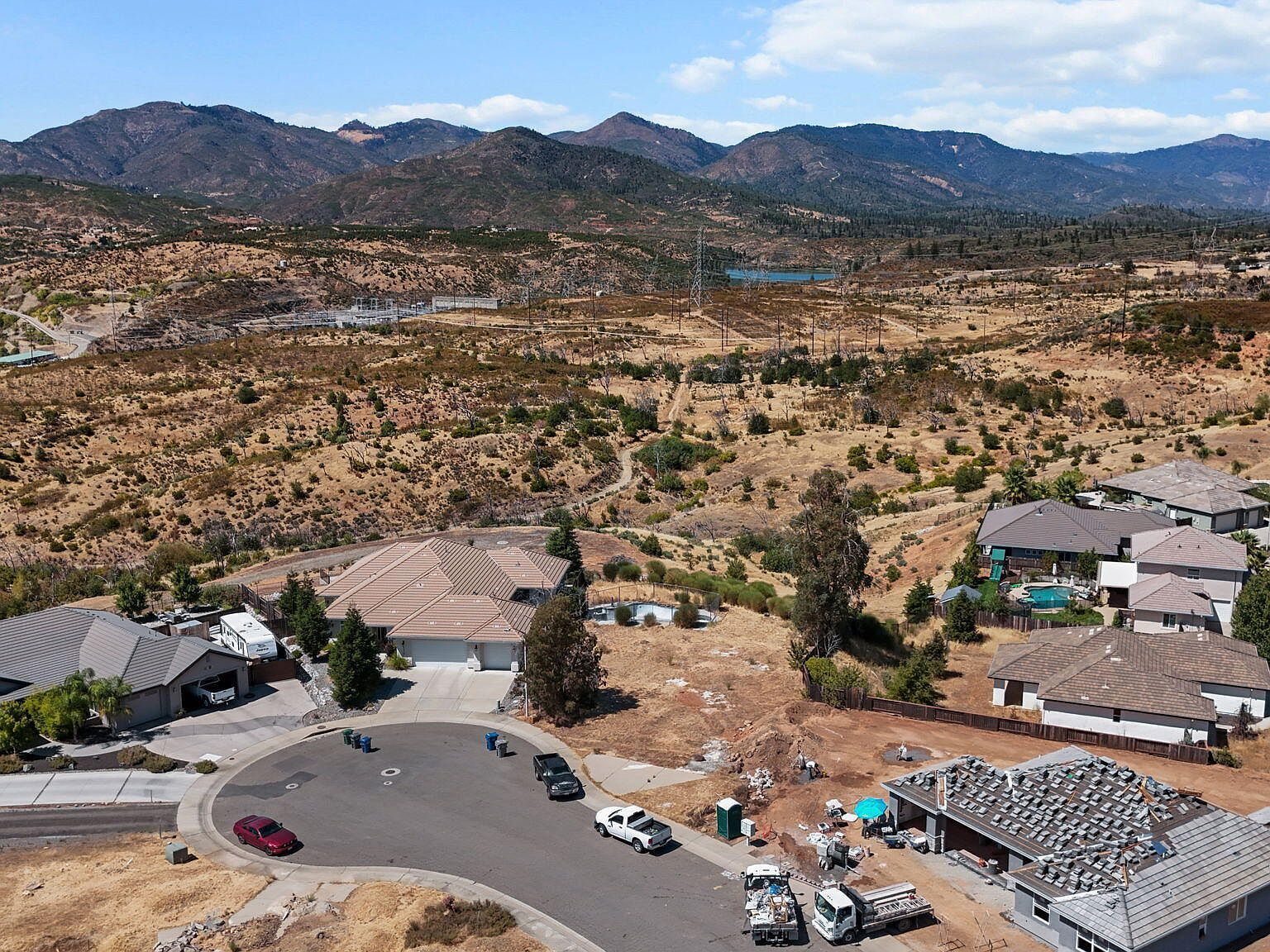 4846 Ferrington Ct Redding, CA 96003 - Thumbnail 2