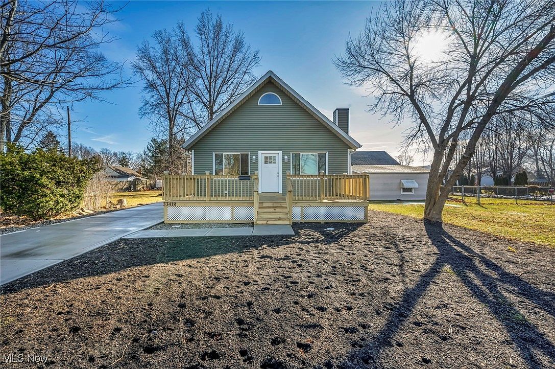 33418 Lake Shore Blvd Eastlake, OH 44095 - Thumbnail 2