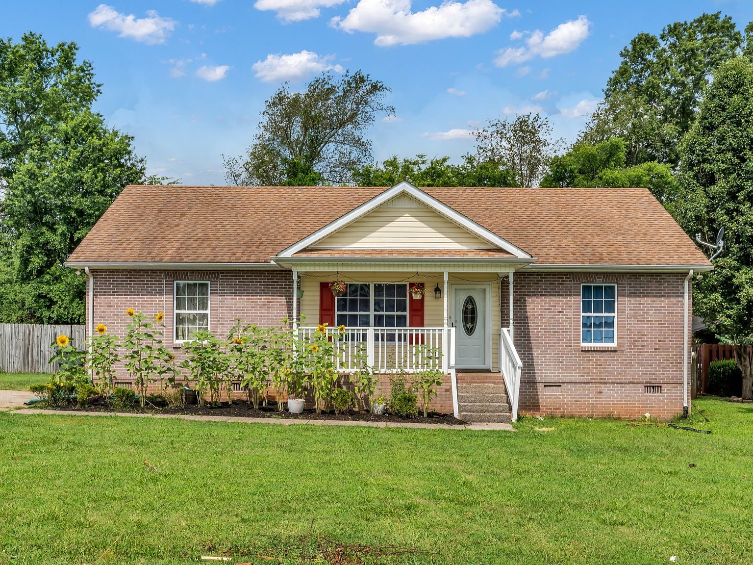104 Buena Vista Dr Portland, TN 37148 - Thumbnail 2