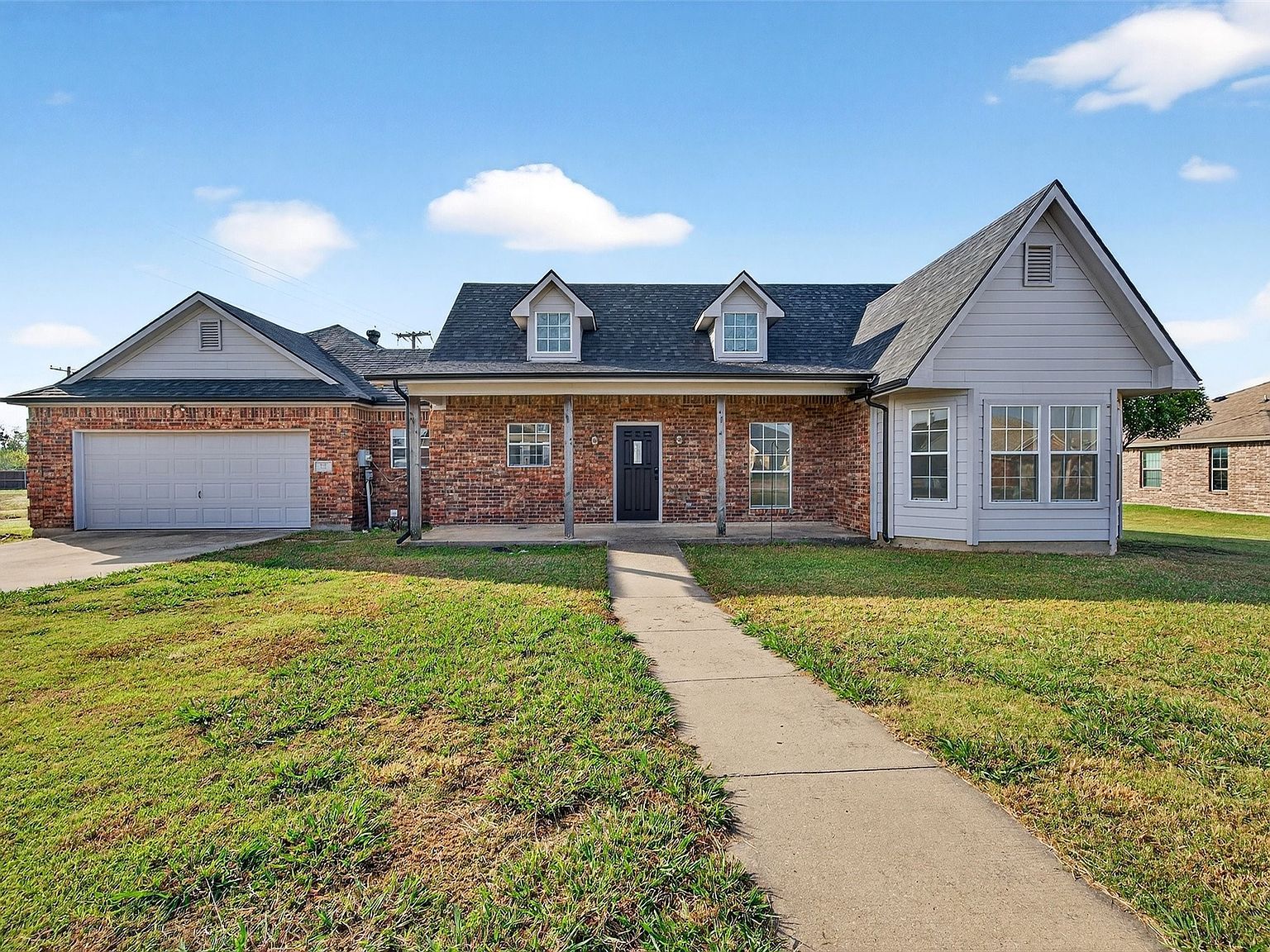 501 Harris St Gunter, TX 75058 - Thumbnail 2
