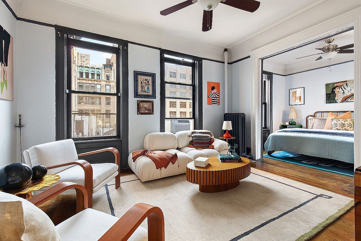 105 E 15th St APT 93 New York, NY 10003 - Thumbnail 2