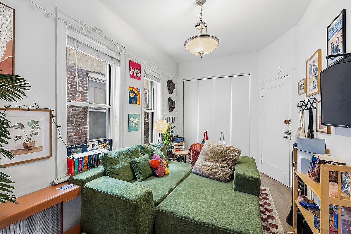 328 E 73rd St APT 5B New York, NY 10021  | Condominium