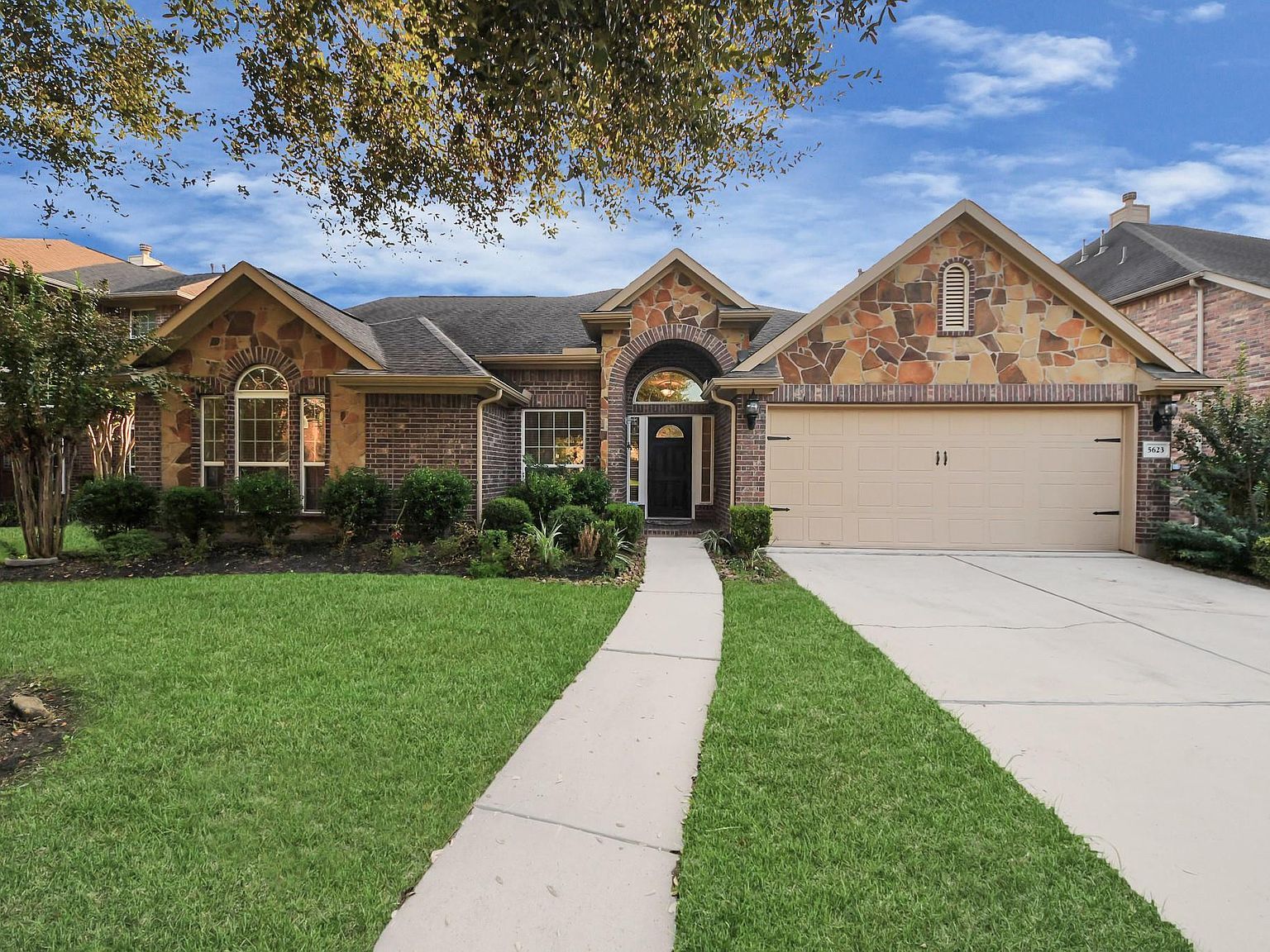 5623 Maverick Bend Ln Missouri City, TX 77459 - Thumbnail 2