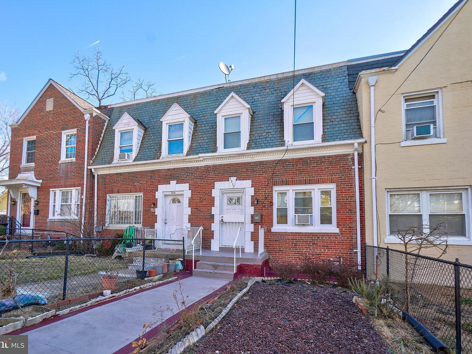 5317 7th St NW Washington, DC 20011 - Thumbnail 2