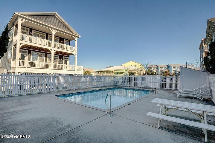 1600 Canal Dr APT A19 Carolina Beach, NC 28428 - Thumbnail 2